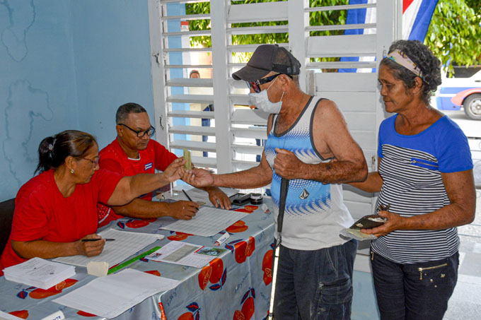 Cerca de tres millones y medio de cubanos ya ejercieron su derecho al voto