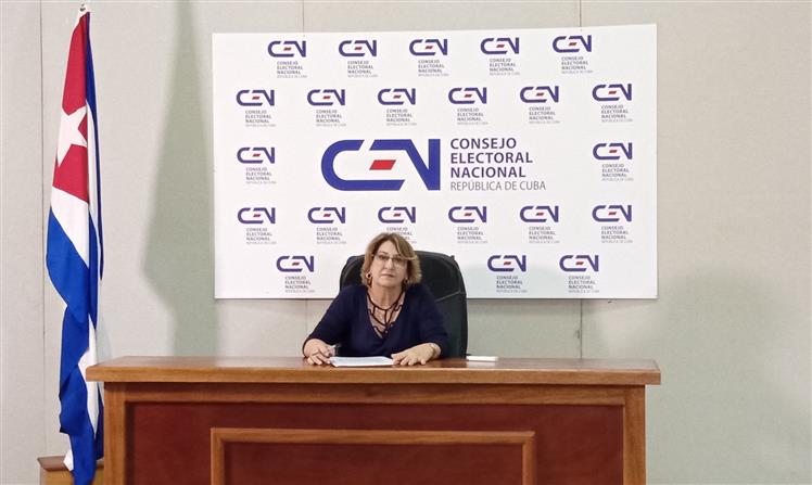 Cerca de seis millones de cubanos votaron hasta la cinco de la tarde Cerca de seis millones de cubanos votaron hasta la cinco de la tarde