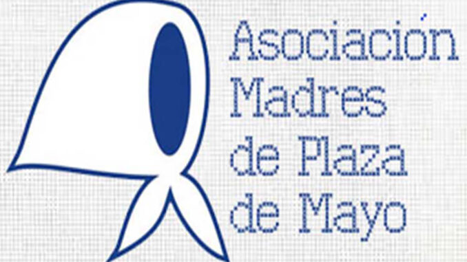Madres de Plaza de Mayo apoyan a vicepresidenta argentina Madres de Plaza de Mayo apoyan a vicepresidenta argentina