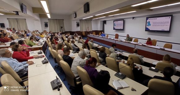 Balance del Ministerio de Finanzas y Precios: Control de precios al centro del debate Balance del Ministerio de Finanzas y Precios: Control de precios al centro del debate