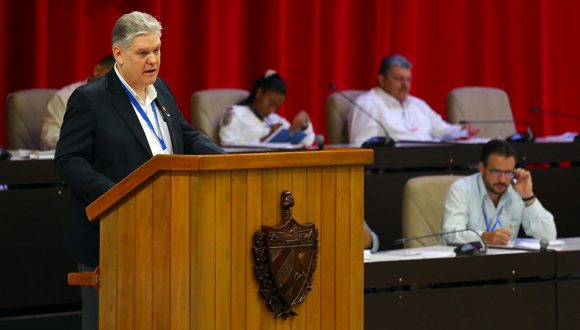 El viceprimer ministro y ministro de Economía, actualiza sobre la situación económica del país El viceprimer ministro y ministro de Economía, actualiza sobre la situación económica del país