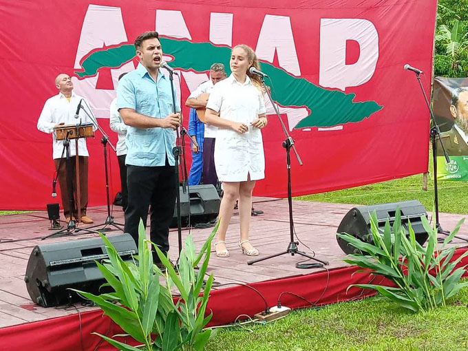 Celebran aniversario de histórica reunión de Fidel con el campesinado Celebran aniversario de histórica reunión de Fidel con el campesinado