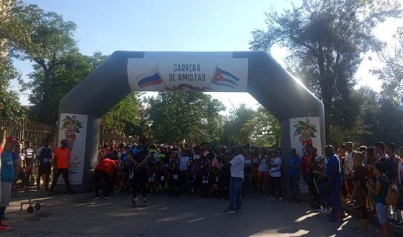 Cuba y Rusia celebran en La Habana carrera de la amistad Cuba y Rusia celebran en La Habana carrera de la amistad