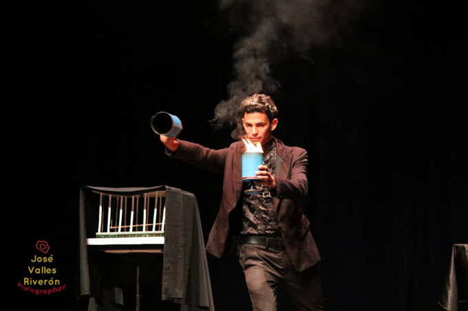 Participan magos granmenses en evento Trini-Magia