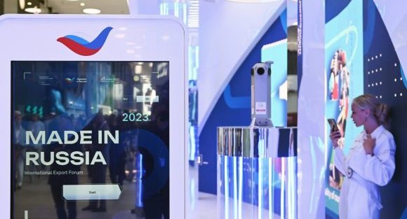 Delegaciones de más de 100 países participan en Foro Económico Internacional de San Petersburgo (+ Video)