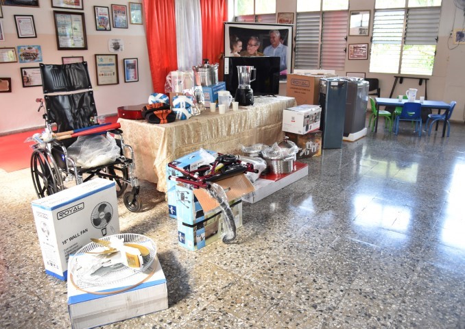 De Panamá a Cuba, donación especial para niños (Fotos) De Panamá a Cuba, donación especial para niños (Fotos)
