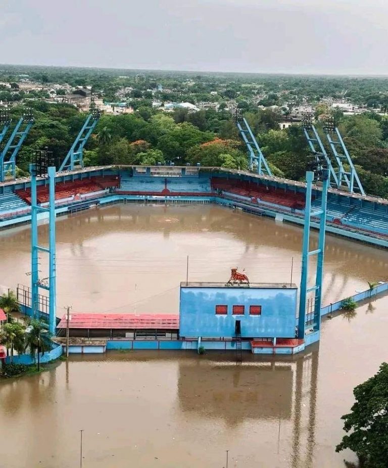Cuba se mantiene en alerta ante intensas lluvias: Díaz-Canel llama a extremar los cuidados Cuba se mantiene en alerta ante intensas lluvias: Díaz-Canel llama a extremar los cuidados
