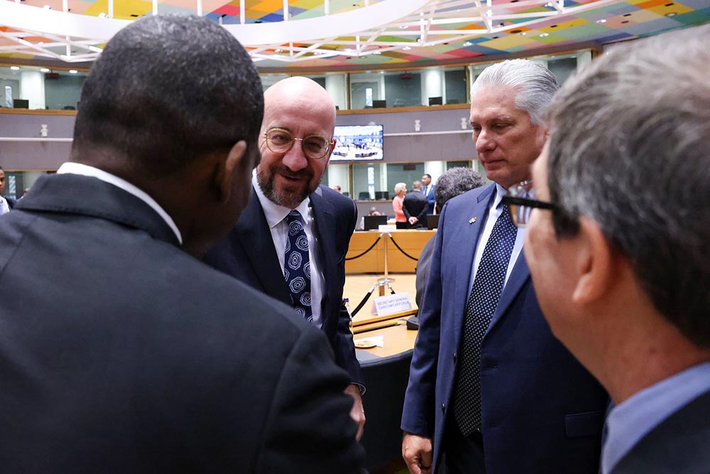 Participó Díaz-Canel en Reunión de líderes del Caribe y la UE