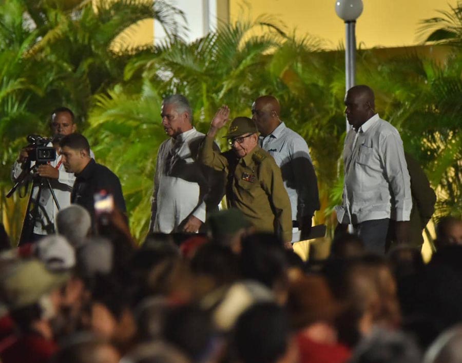 Preside Raúl Castro acto central por aniversario 70 del Moncada