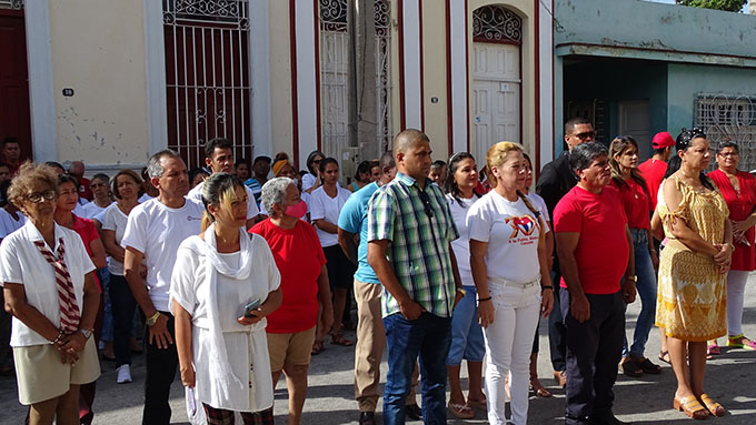 Trabajadores de la Administración Pública celebran su día