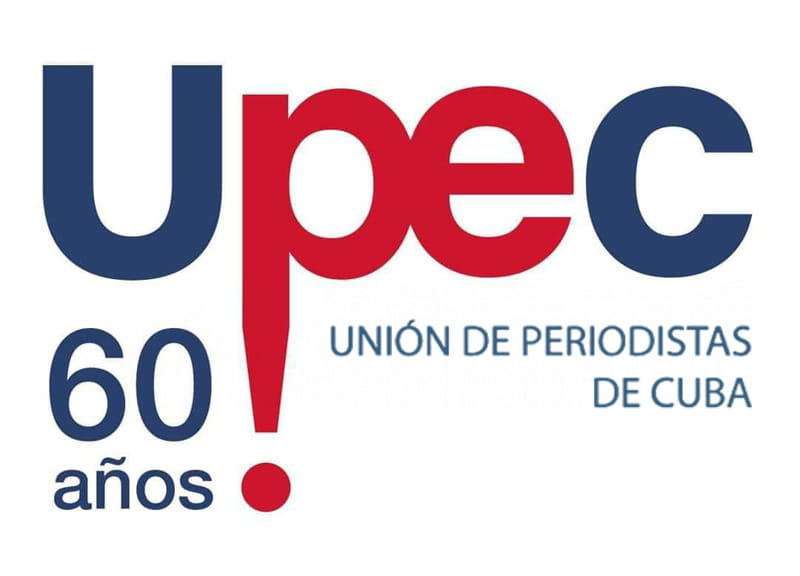 Felicita Cuba a los miembros de la Upec en su aniversario