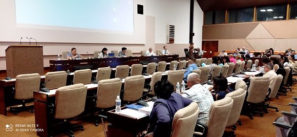 Tarea Vida en la mira de los diputados: Hay una transición en el clima de Cuba Tarea Vida en la mira de los diputados: Hay una transición en el clima de Cuba