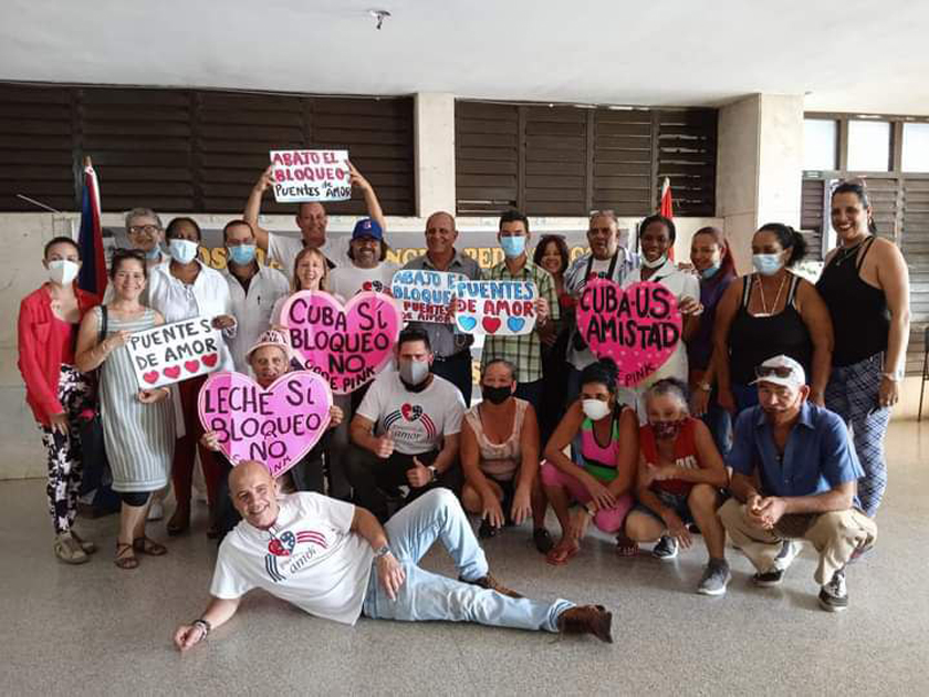 Llegan Puentes de amor y Code Pink a Villa Clara (+Fotos) Llegan Puentes de amor y Code Pink a Villa Clara (+Fotos)