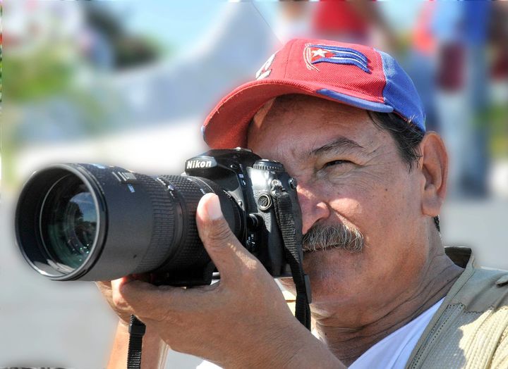 Una imagen lleva implícita miles de palabras Una imagen lleva implícita miles de palabras