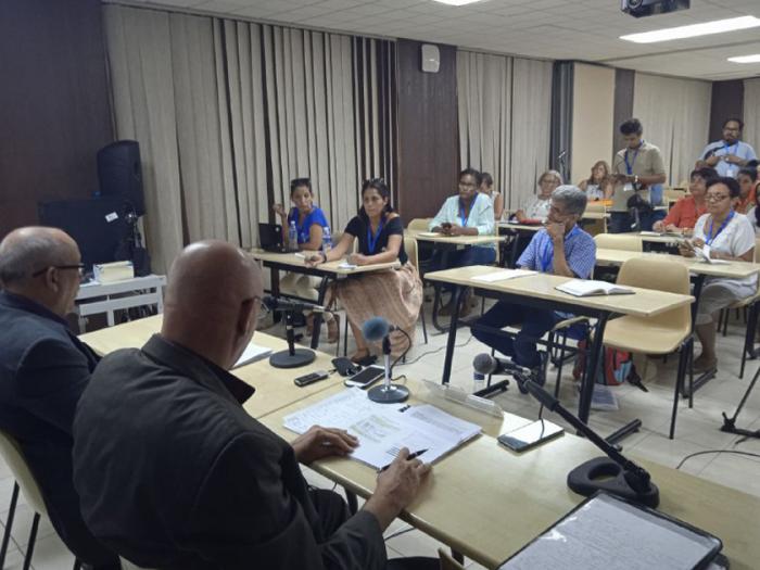 Ofrecen información especializada en Cuba sobre bancarización Ofrecen información especializada en Cuba sobre bancarización