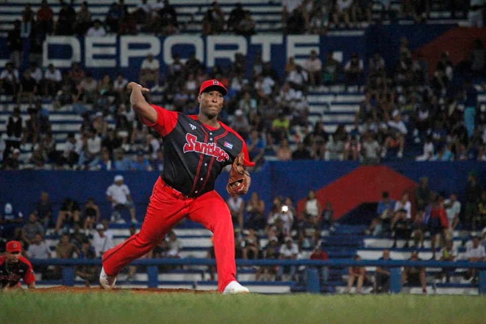 Béisbol: Avispas forzaron séptimo juego contra Leones Béisbol: Avispas forzaron séptimo juego contra Leones