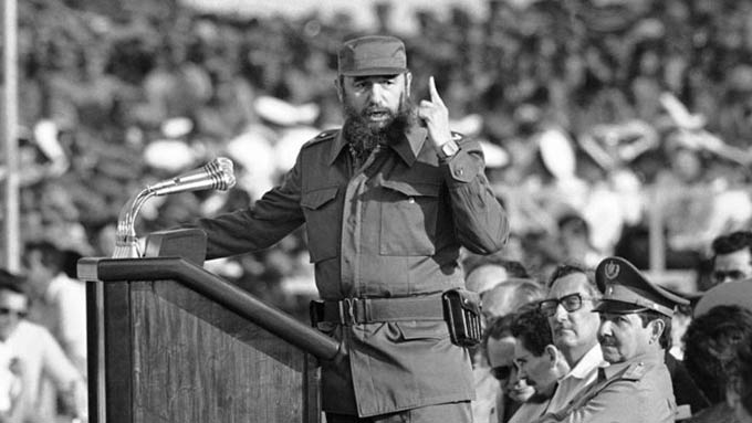 Fidel de Cuba, en tiempos cruciales