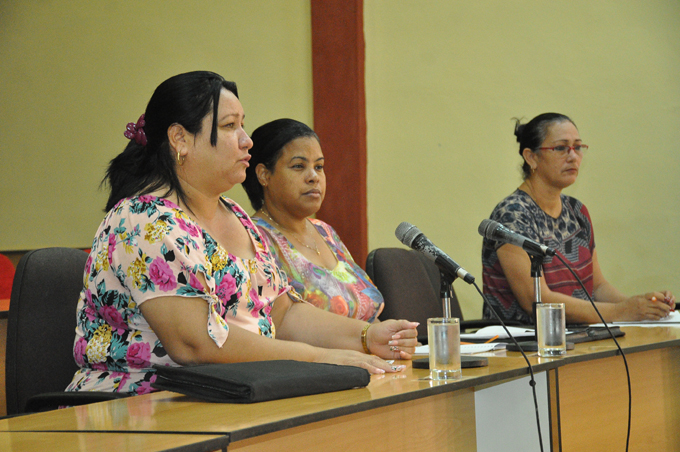 Ultiman detalles en Granma para el nuevo curso escolar