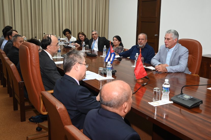 Díaz-Canel califica de ejemplar cooperación entre Cuba y China Díaz-Canel califica de ejemplar cooperación entre Cuba y China