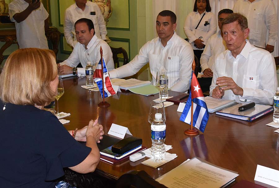Ratifican Cuba y República Dominicana interés por ampliar relaciones