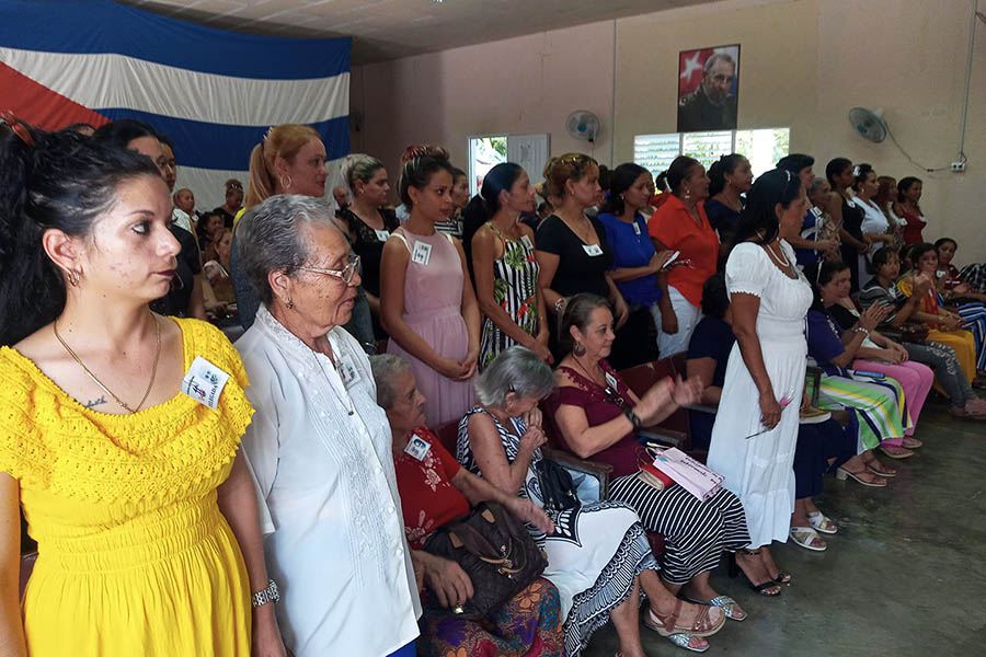 Masoenses realizan hoy su Asamblea XI Congreso de la Federación de Mujeres Cubanas Masoenses realizan hoy su Asamblea XI Congreso de la Federación de Mujeres Cubanas