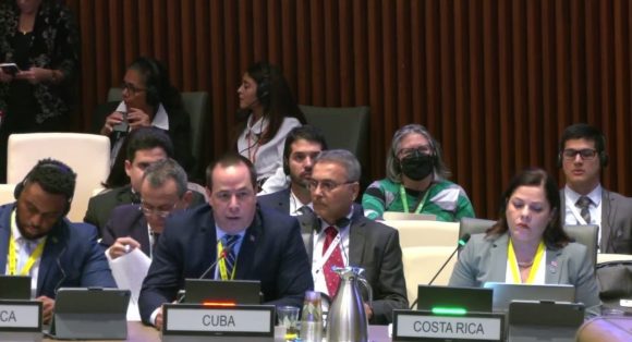 Ratifica Cuba su compromiso para lograr una salud universal en las Américas Ratifica Cuba su compromiso para lograr una salud universal en las Américas