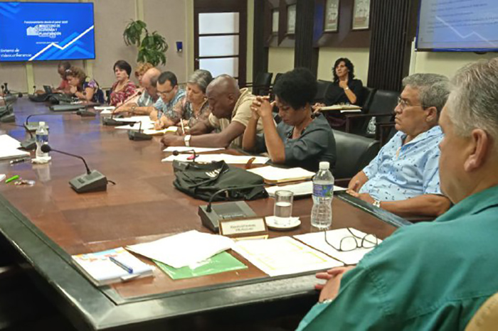 Diseñan proyecto para la sostenibilidad de deuda externa de Cuba Diseñan proyecto para la sostenibilidad de deuda externa de Cuba