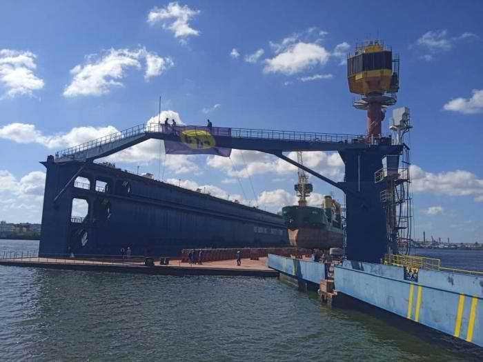 Inicia operaciones en Cuba importante dique flotante Inicia operaciones en Cuba importante dique flotante