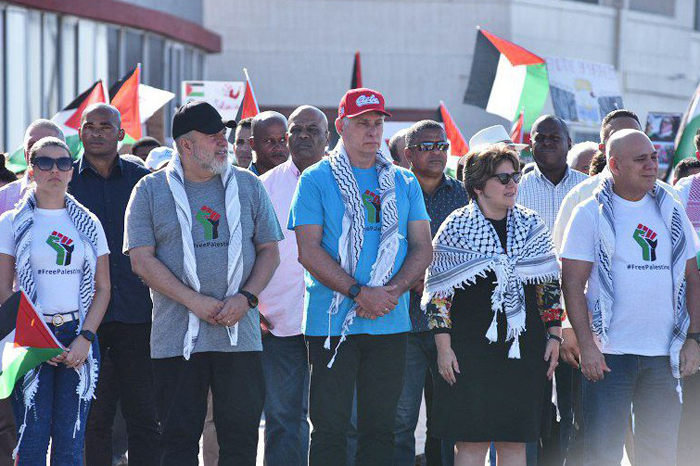 Acompañan Díaz-Canel y Marrero marcha por Palestina