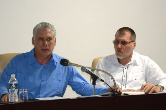 Resalta presidente cubano en evento de economistas el papel de las cooperativas en las actuales circunstancias Resalta presidente cubano en evento de economistas el papel de las cooperativas en las actuales circunstancias