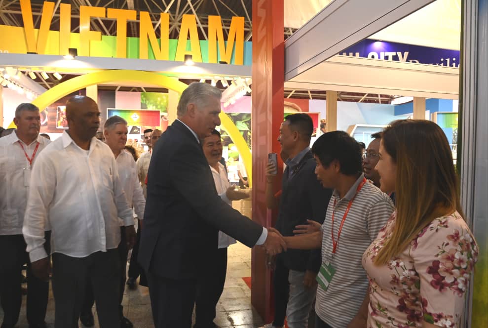 Resalta presidente cubano amplia participación internacional en Fihav Resalta presidente cubano amplia participación internacional en Fihav