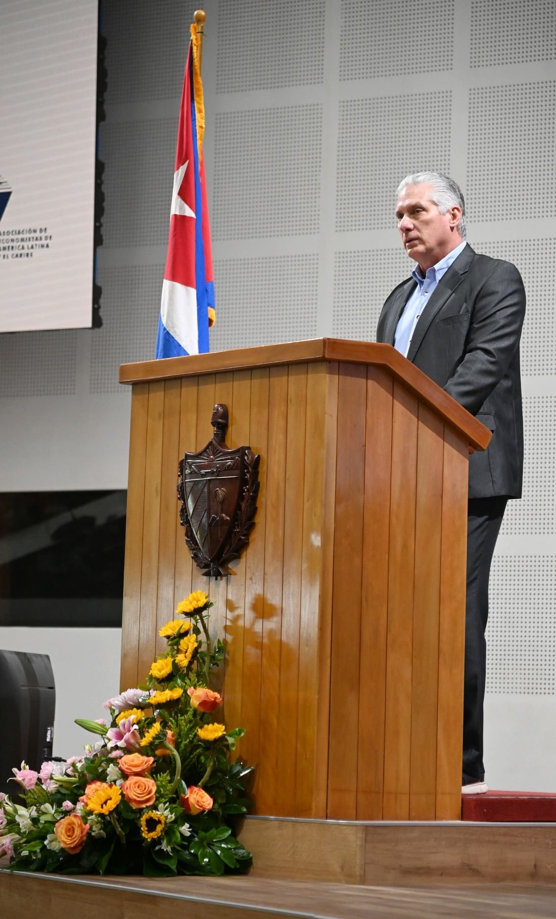 Discurso pronunciado por Díaz-Canel en el XIV Encuentro sobre Globalización y Problemas del Desarrollo Discurso pronunciado por Díaz-Canel en el XIV Encuentro sobre Globalización y Problemas del Desarrollo