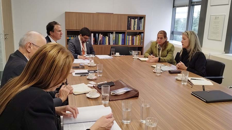Cuba considera en Unesco a la educación clave para la paz Cuba considera en Unesco a la educación clave para la paz