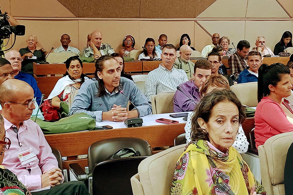 Díaz-Canel: necesitamos un periodismo ético y revolucionario Díaz-Canel: necesitamos un periodismo ético y revolucionario