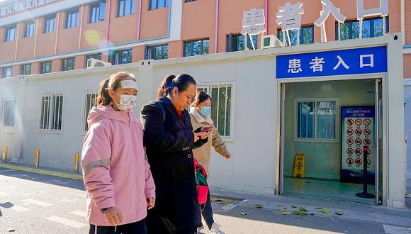 China alerta sobre auge de las infecciones respiratorias agudas a lo largo del país