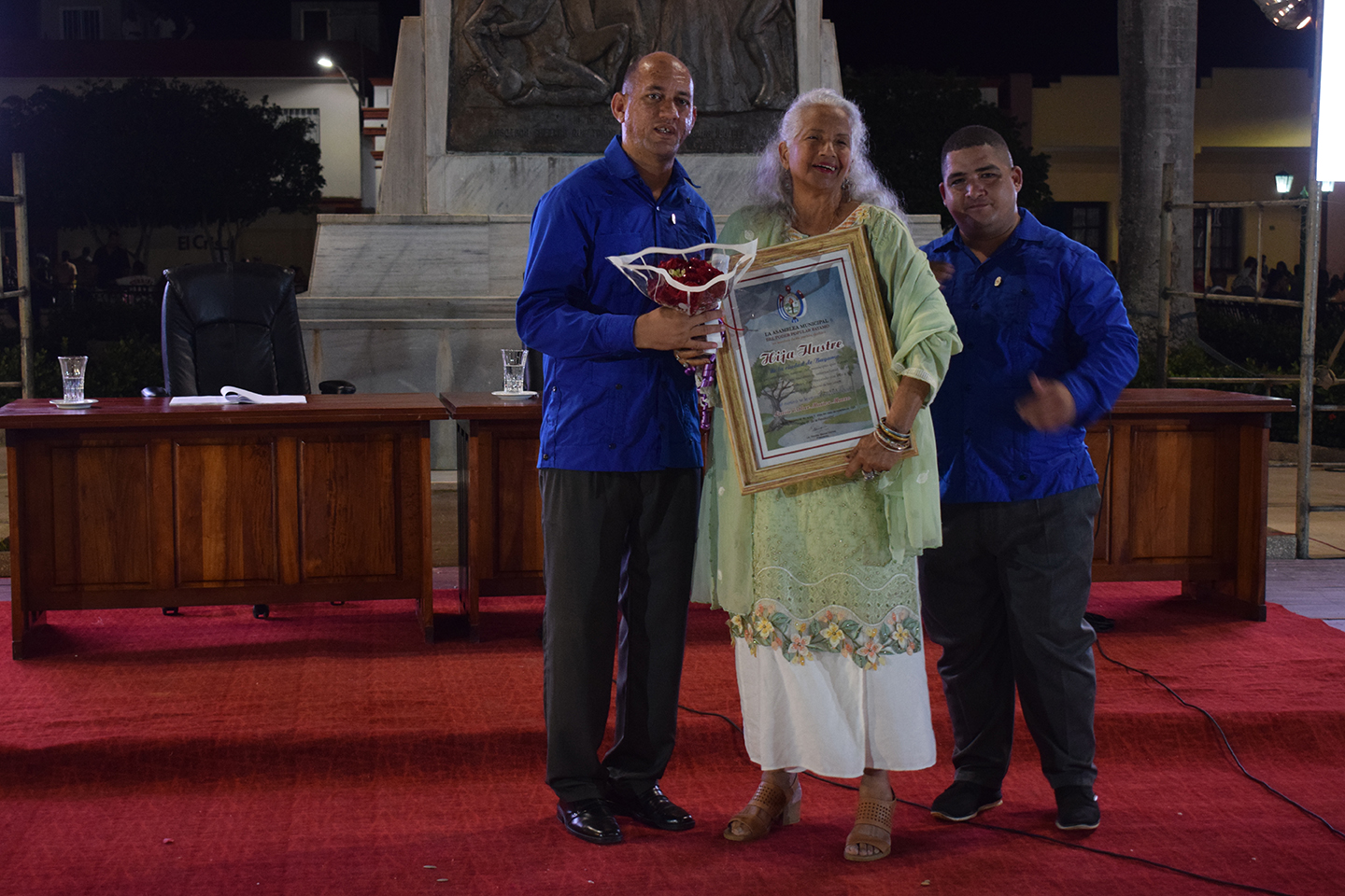 Reconocen a bayameses en sesión solemne de la Asamblea Municipal por aniversario 510 de San Salvador (+ fotos)