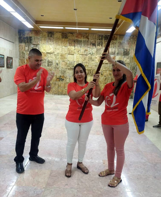 Abanderan a delegación granmense a Conferencia Nacional del Sindicato de la Salud