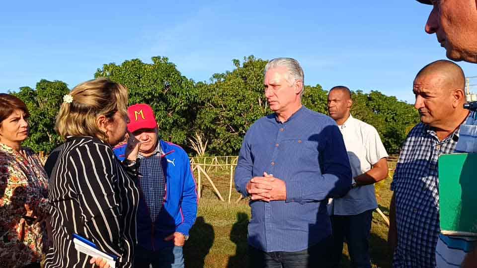 Visita Díaz-Canel centros económicos y sociales en provincia de Cuba Visita Díaz-Canel centros económicos y sociales en provincia de Cuba