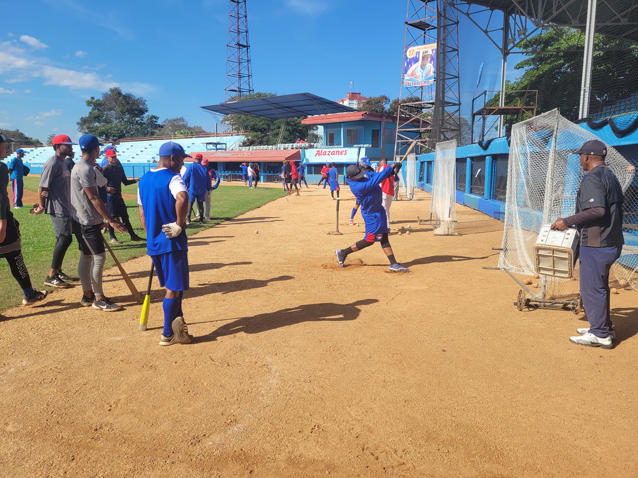 Del entrenamiento y los topes de los Alazanes Del entrenamiento y los topes de los Alazanes