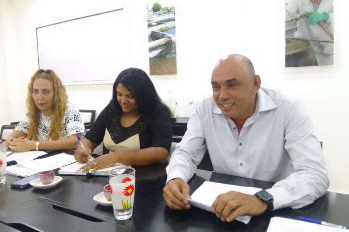 Informan sobre estabilidad en la distribución de leche en polvo Informan sobre estabilidad en la distribución de leche en polvo