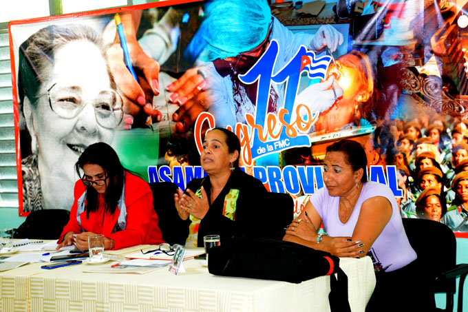 Destacan accionar de la mujer cubana en actual contexto Destacan accionar de la mujer cubana en actual contexto