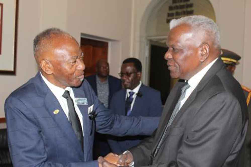 Dialogan líderes de parlamentos de Cuba y Namibia