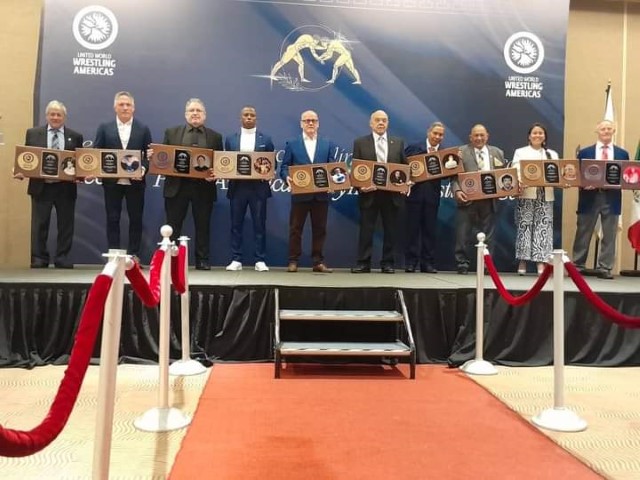 Dos cubanos exaltados a Salón de la Fama de Lucha en América (+Foto) Dos cubanos exaltados a Salón de la Fama de Lucha en América (+Foto)