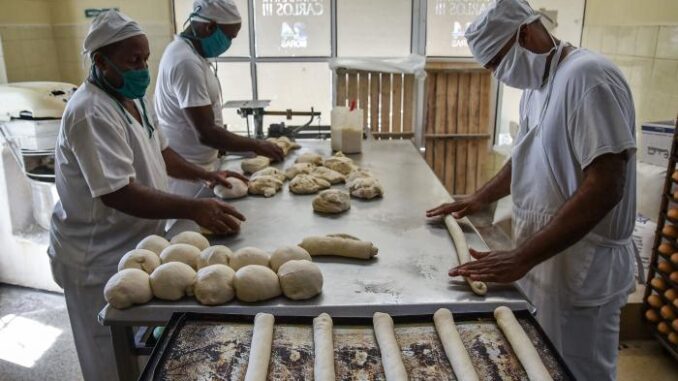 Industria alimentaria informa afectaciones en la producción de pan