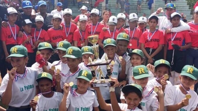 Otro subtítulo que deja lecciones en las Pequeñas Ligas de softbol Otro subtítulo que deja lecciones en las Pequeñas Ligas de softbol