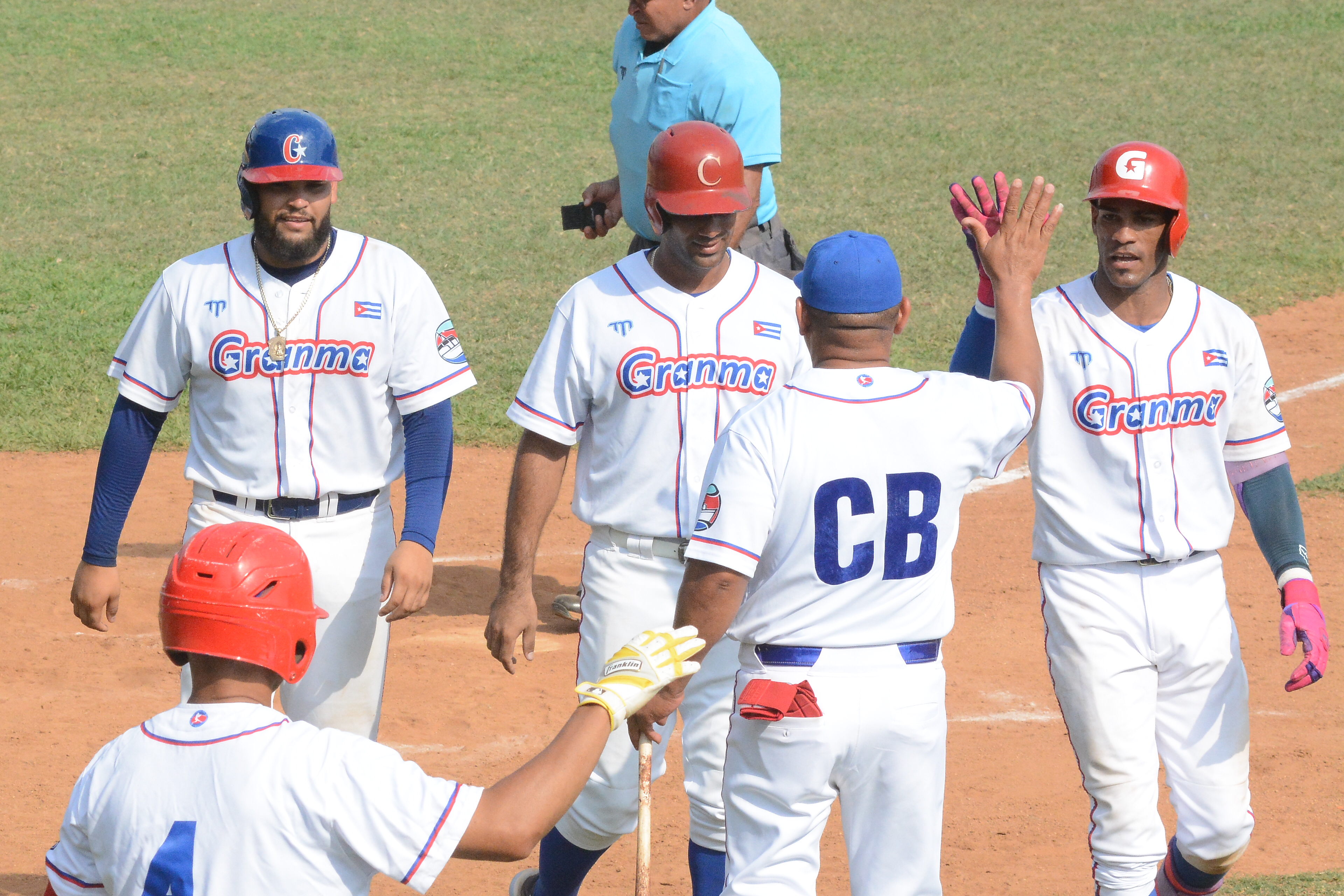 Toros bajan a Granma al quinto puesto Toros bajan a Granma al quinto puesto