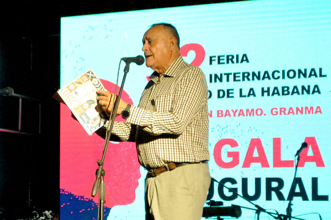 Inaugurada la Feria del Libro en Granma (+ fotos) Inaugurada la Feria del Libro en Granma (+ fotos)