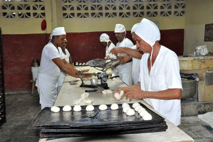 Industria Alimentaria no podrá garantizar pan de la canasta básica 