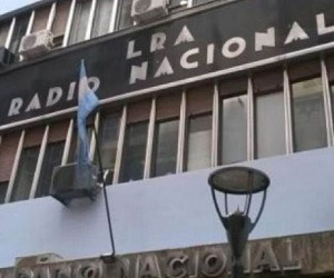 Radio Nacional de Argentina echa a la calle a 100 trabajadores como parte del ajuste gubernamental