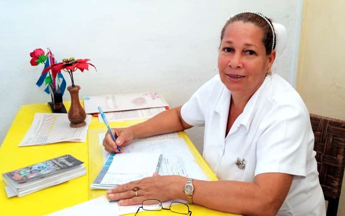 Donde está Sandra, hay buen trabajo Donde está Sandra, hay buen trabajo
